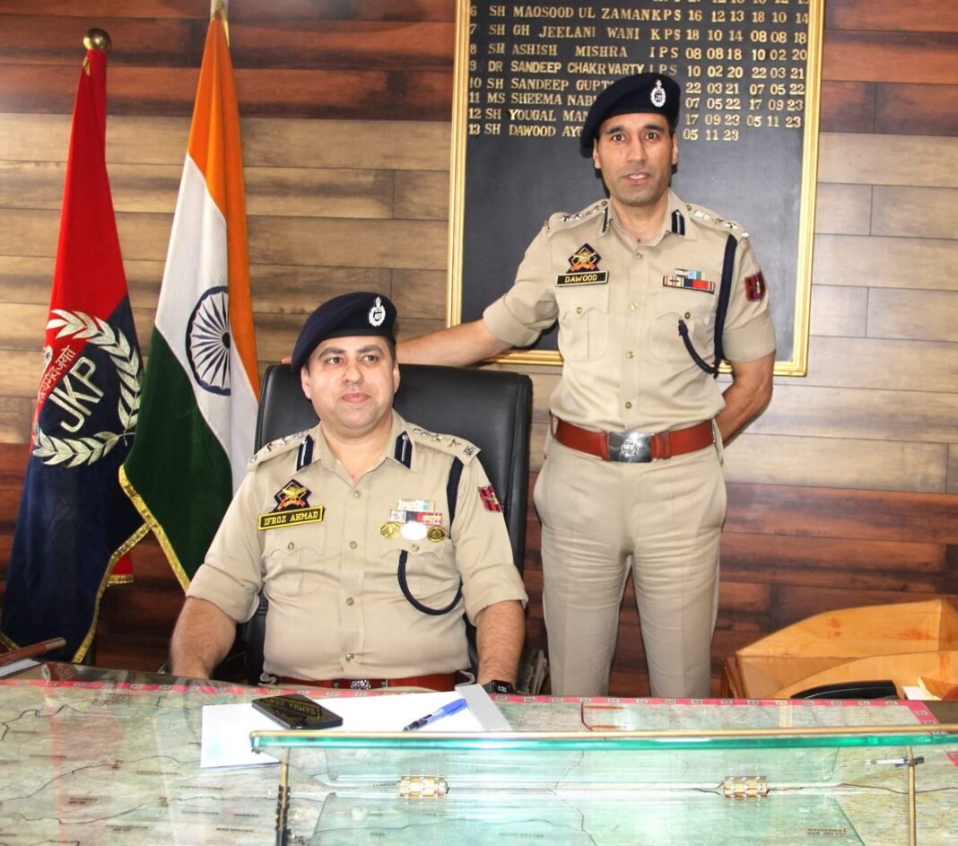 Mir Ifroz assumes charge as SP Handwara