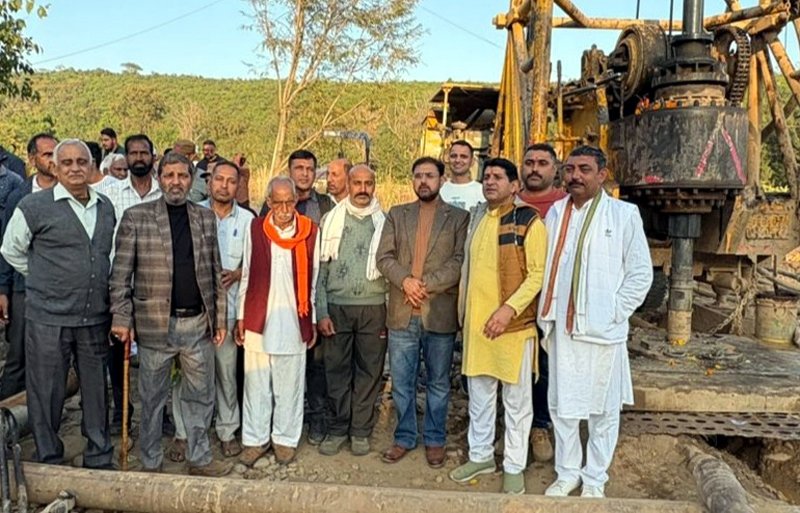 Satish Sharma inaugurates series of development works in Chhamb constituency