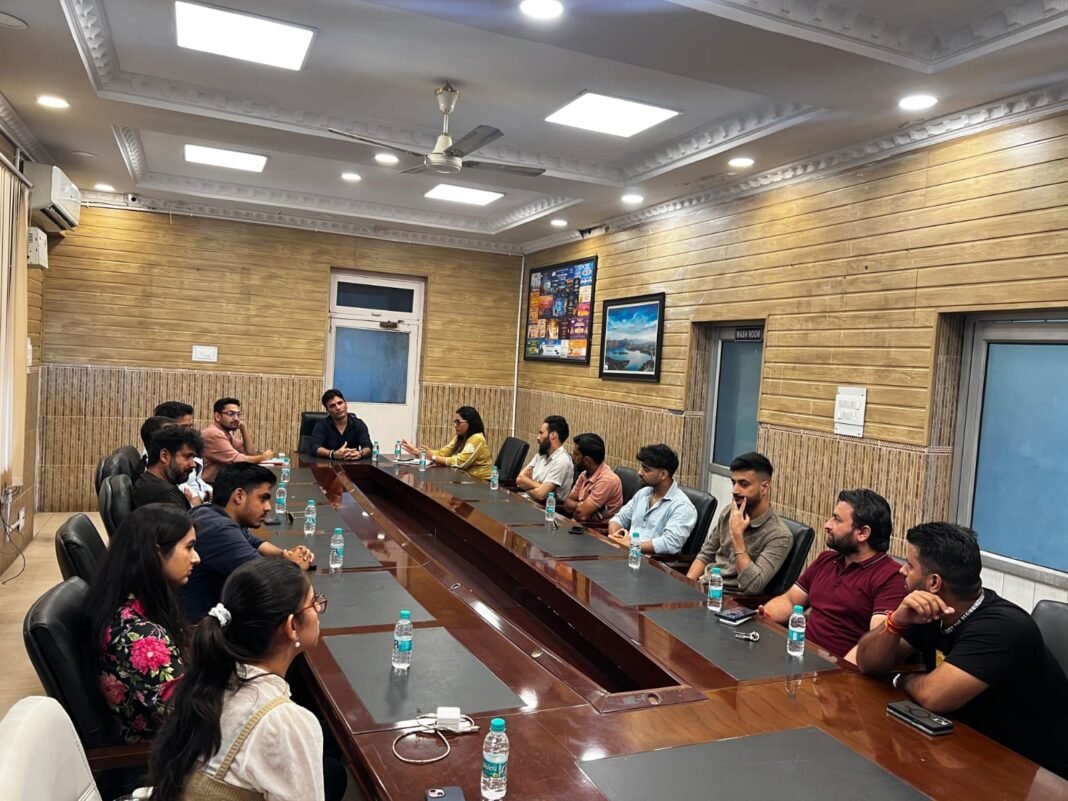 Joint Director Tourism Jammu interacts with social media influencers.